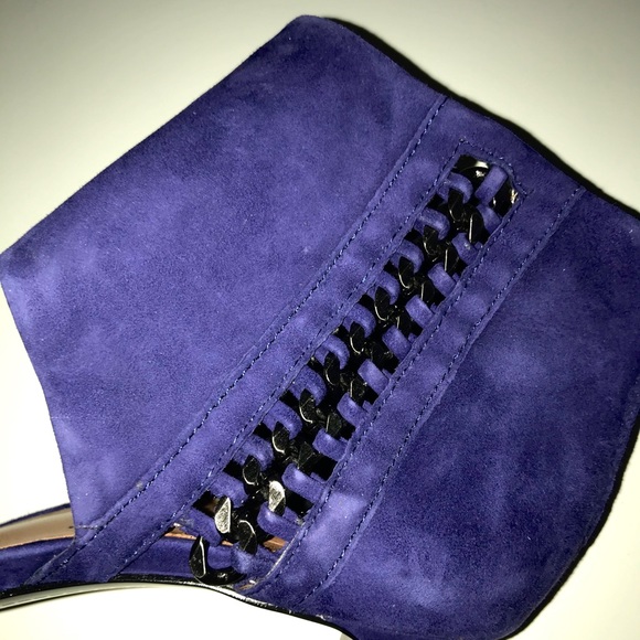 New❗️Vince Camuto Freya Suede Open-Toed Heels - Picture 4 of 8